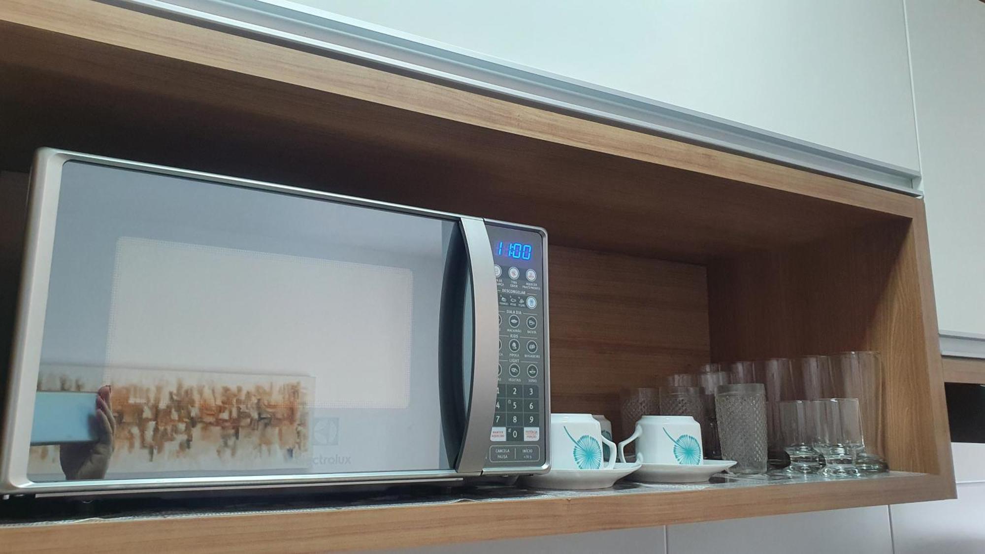 Apt Com Dois Quartos, Novo, Centro De Guarapari! Varanda Gourmet Com Vista Mar, Churrasqueira, Smart Tv, Wi-Fi 200 Mb, Lavadora De Roupas E Garagem Privativa Номер фото